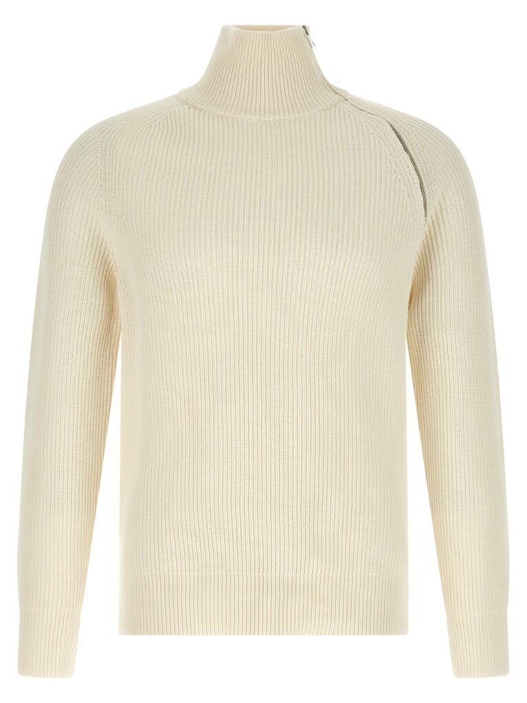 Zip sweater