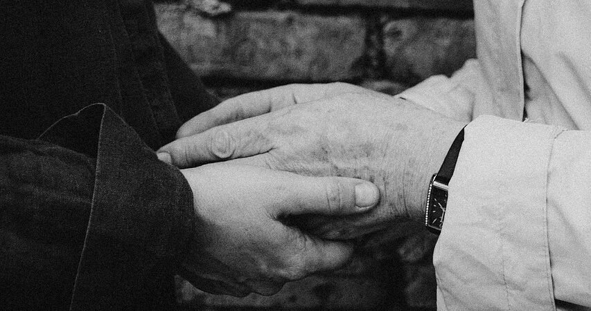 Authentic Designer Watches with Warranty: A Buyer’s Guide