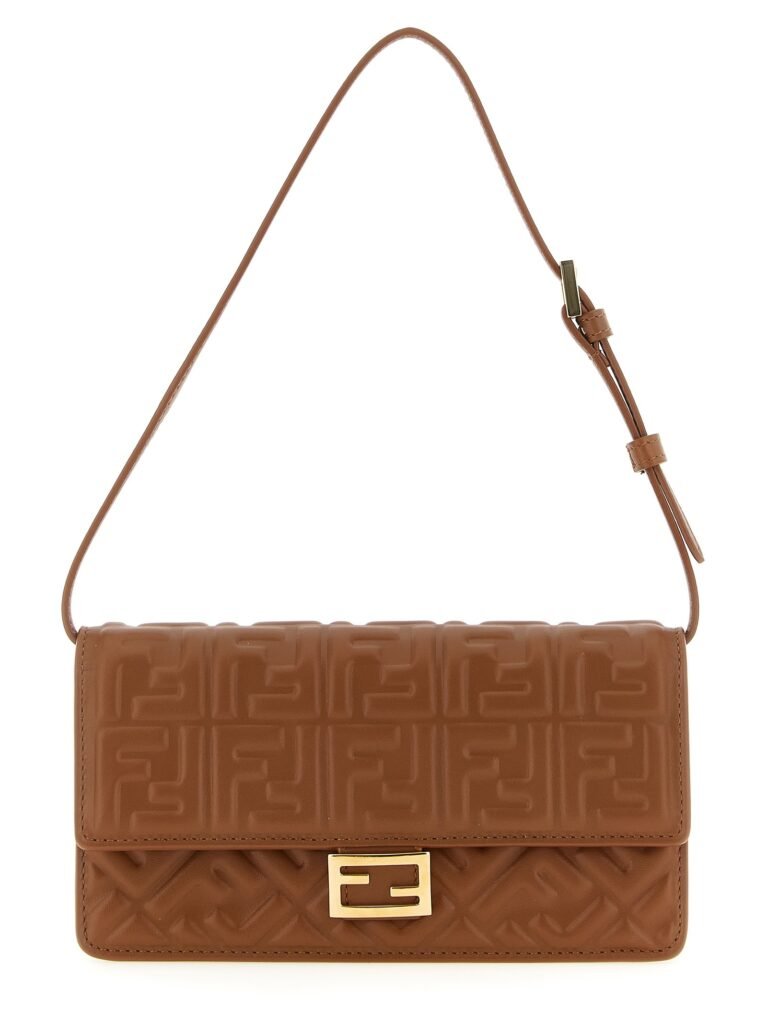 Baguette' wallet on chain