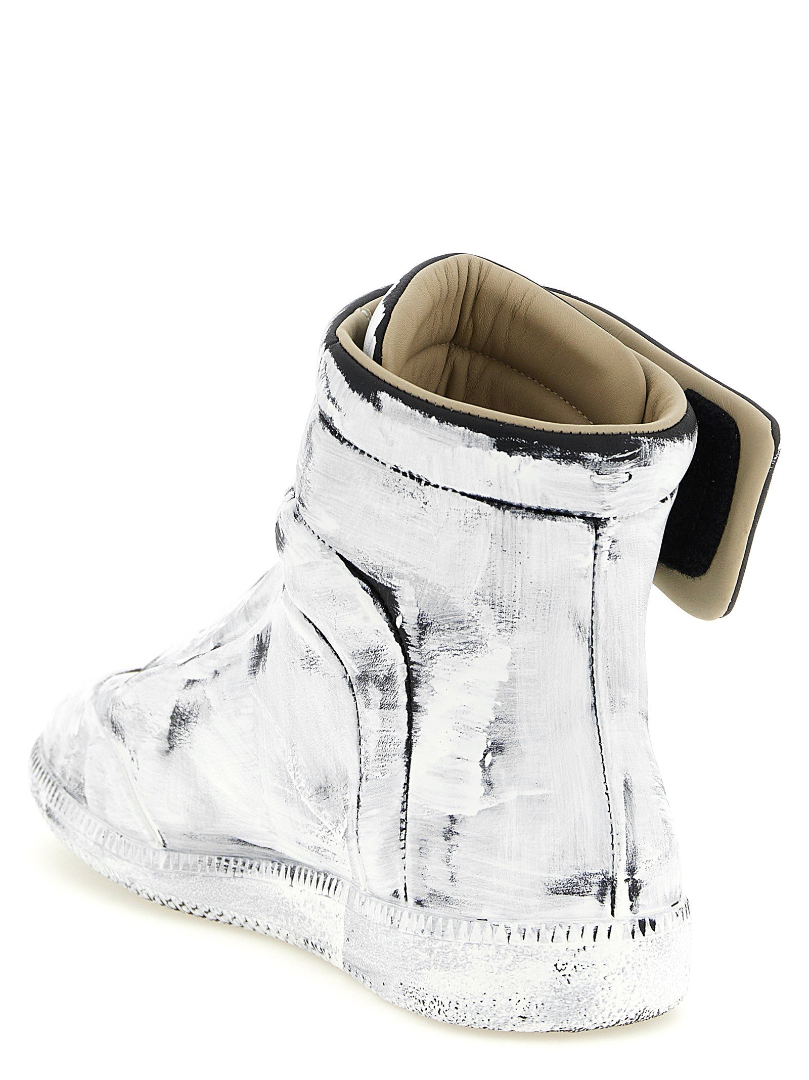 Lazri boutique fashion europe
