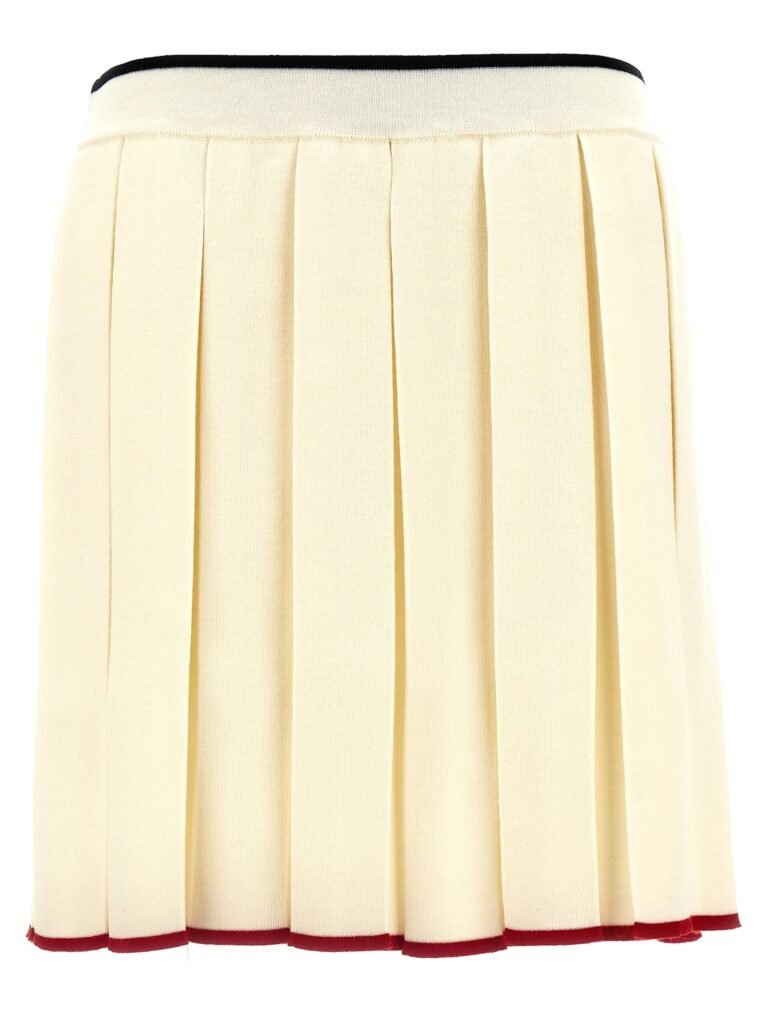 Knitted pleated skirt
