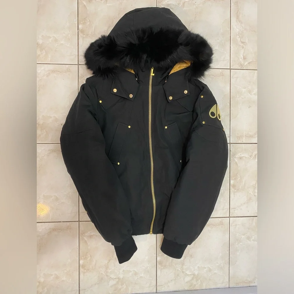 - Moose Knuckles- Ballistic Fur Gold Bomber Jacket Moose Knuckles · Size: US