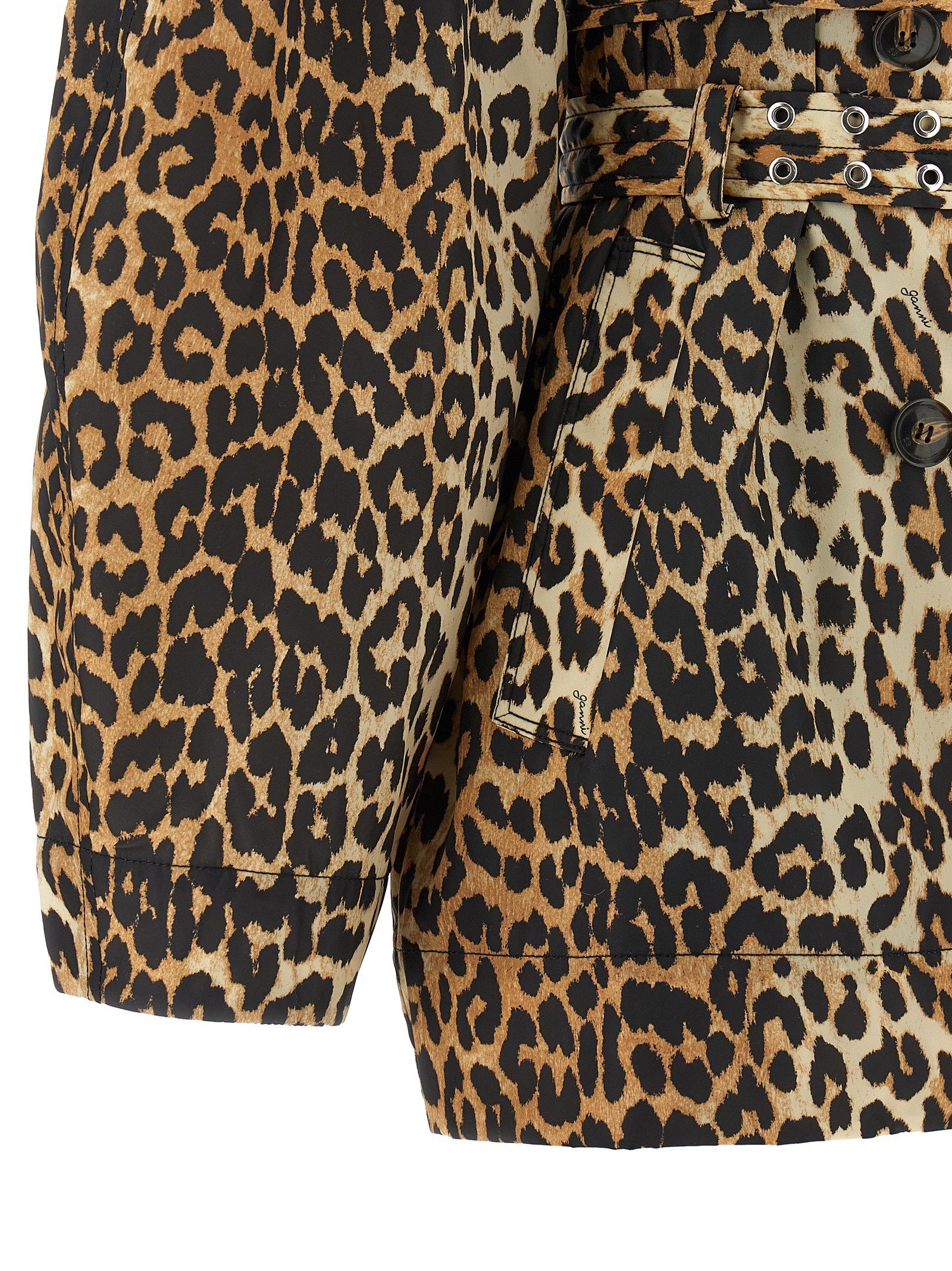 Lazri boutique fashion europe