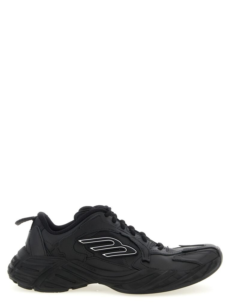 Monday' sneakers