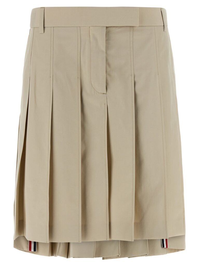 Pleated skirt