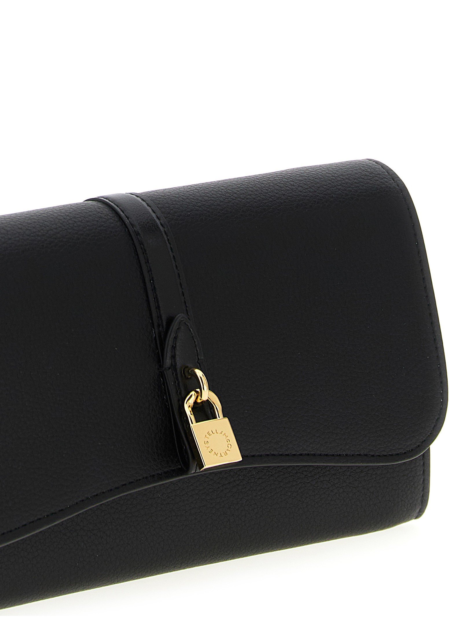 Lazri boutique fashion europe