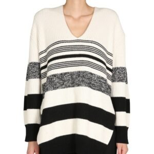 V-NECK SWEATER
