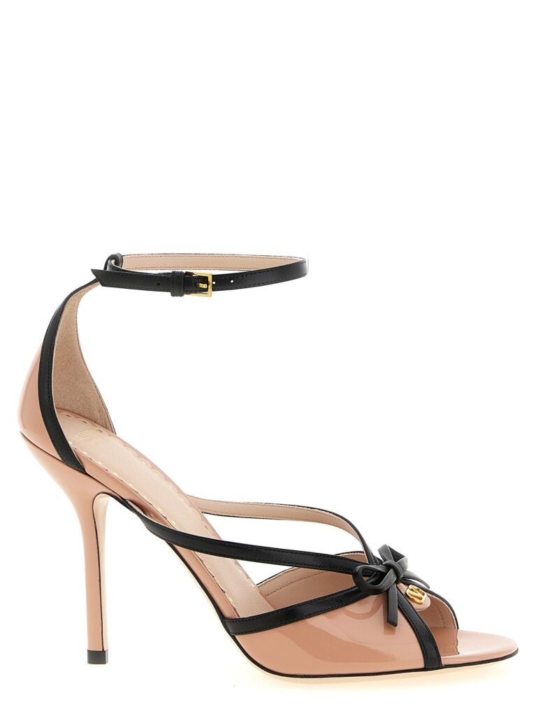 Valentino Garavani 'Bepointy' sandals