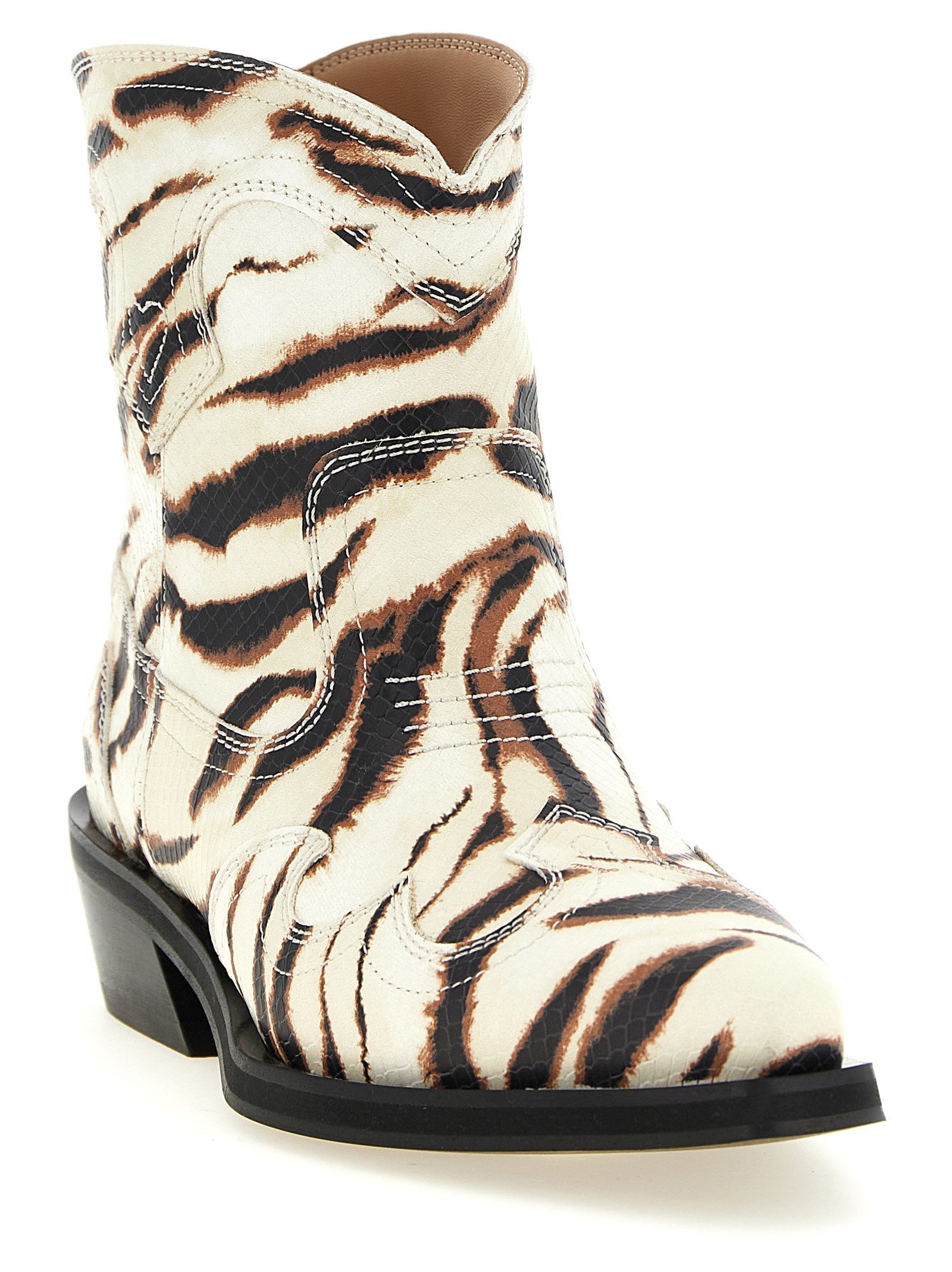 Lazri boutique fashion europe